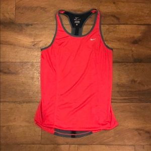 Nike tank top. Size S